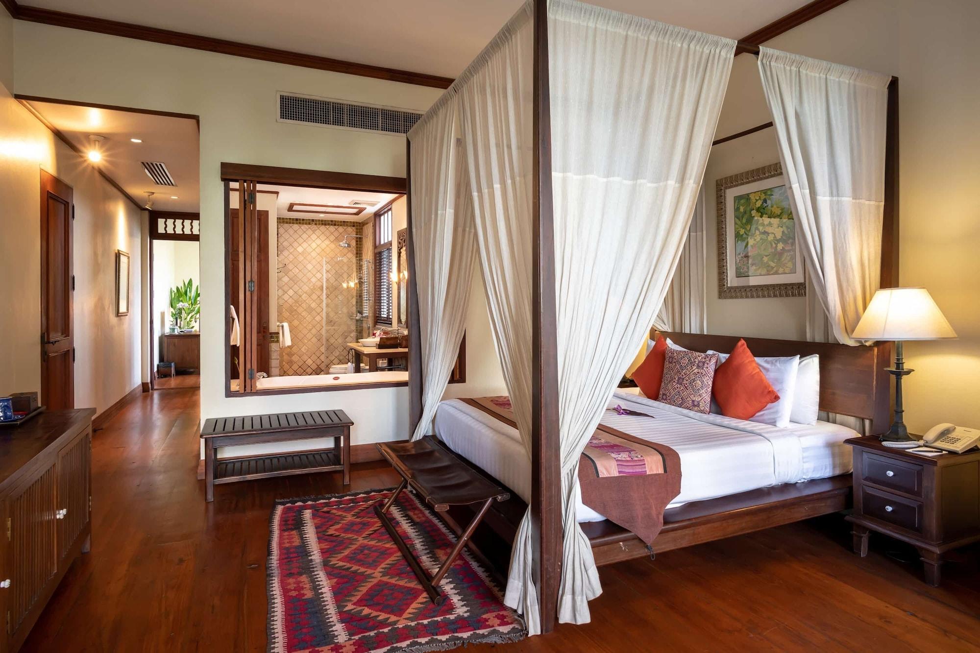 Ariyasom Villa Bangkok Exterior photo